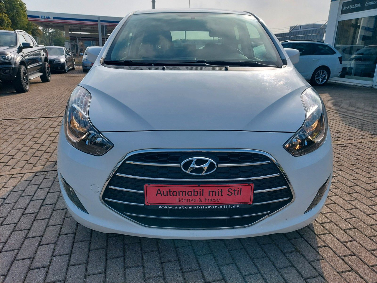 Hyundai ix20 Passion Automatik Klima PDC AHK - Αυτοκίνητο: φωτογραφία 3 Hyundai ix20 Passion Automatik Klima PDC AHK - Αυτοκίνητο: φωτογραφία 3
