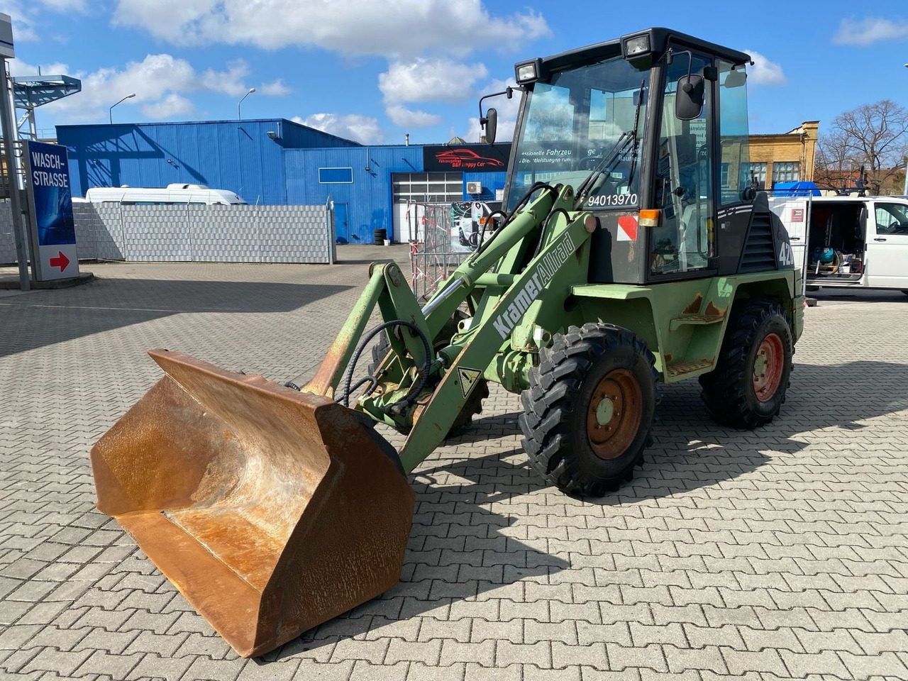 Kramer KRAMER Allrad 420 GABEL + SCHAUFEL - Ελαστιχοφόρος φορτωτής: φωτογραφία 1 Kramer KRAMER Allrad 420 GABEL + SCHAUFEL - Ελαστιχοφόρος φορτωτής: φωτογραφία 1