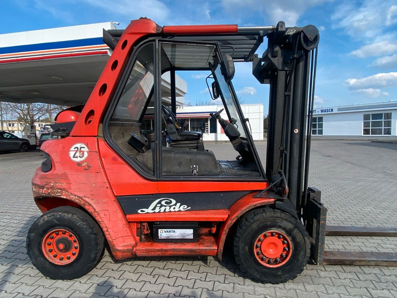 Περονοφόρο όχημα Linde H50T-02 GAS 2790 STD. 5000 KG HUB: φωτογραφία 1