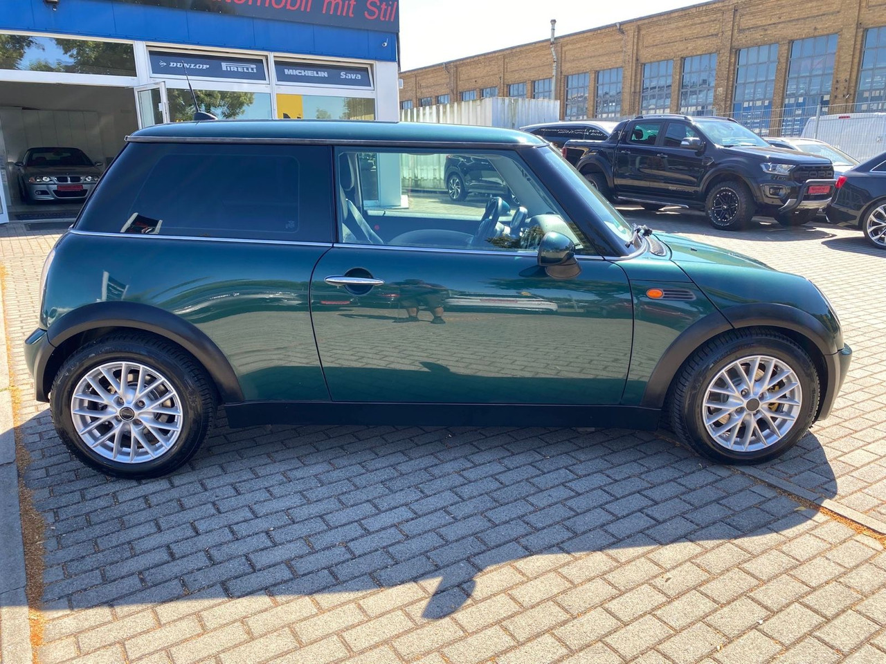 MINI COOPER Mini Cooper Klima Teilleder Alu PDC - Αυτοκίνητο: φωτογραφία 3 MINI COOPER Mini Cooper Klima Teilleder Alu PDC - Αυτοκίνητο: φωτογραφία 3
