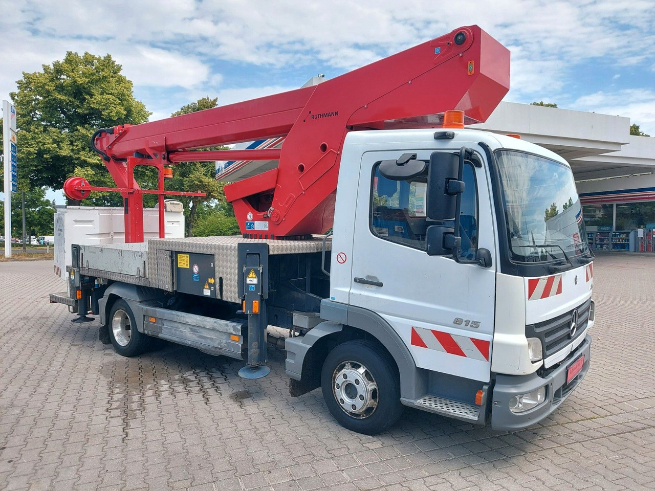 Mercedes-Benz Atego 2 4-Zyl. 4x2 RUTHMANN T270 27 METER - Φορτηγό με εναέρια πλατφόρμα: φωτογραφία 2 Mercedes-Benz Atego 2 4-Zyl. 4x2 RUTHMANN T270 27 METER - Φορτηγό με εναέρια πλατφόρμα: φωτογραφία 2