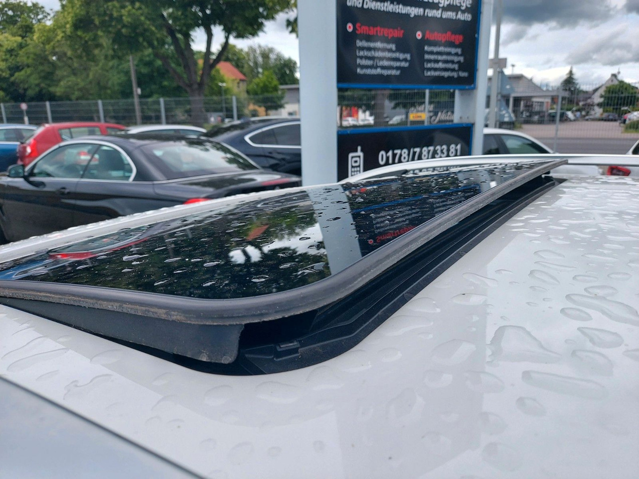 Mercedes-Benz E 220 E -Klasse T 220CDI LED Glasdach Leder Navi - Αυτοκίνητο: φωτογραφία 3 Mercedes-Benz E 220 E -Klasse T 220CDI LED Glasdach Leder Navi - Αυτοκίνητο: φωτογραφία 3