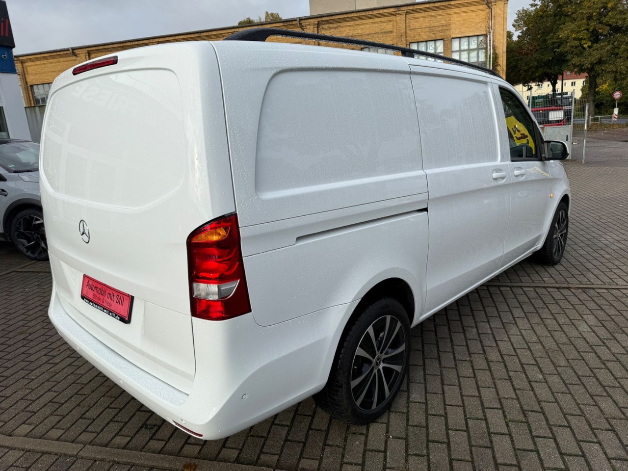 Mercedes-Benz Vito Kasten 114 CDI RWD lang KLIMA NAVI KAMERA P - Επιβατικό βαν: φωτογραφία 4 Mercedes-Benz Vito Kasten 114 CDI RWD lang KLIMA NAVI KAMERA P - Επιβατικό βαν: φωτογραφία 4