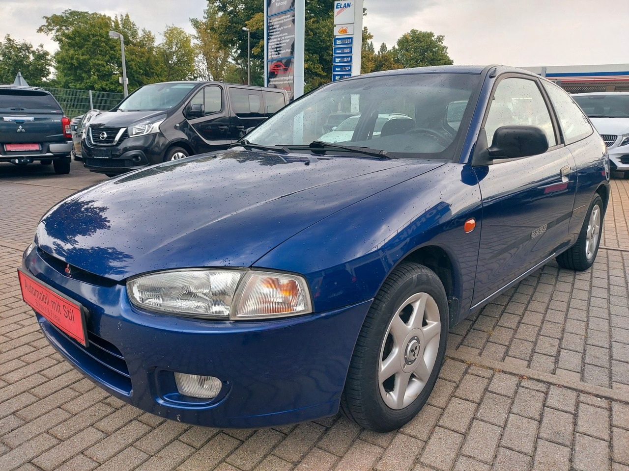 Mitsubishi Colt GLX Klima el. Fenster/Spiegel Radio 8xRäder - Λιμουζίνα/ Sedan: φωτογραφία 5 Mitsubishi Colt GLX Klima el. Fenster/Spiegel Radio 8xRäder - Λιμουζίνα/ Sedan: φωτογραφία 5
