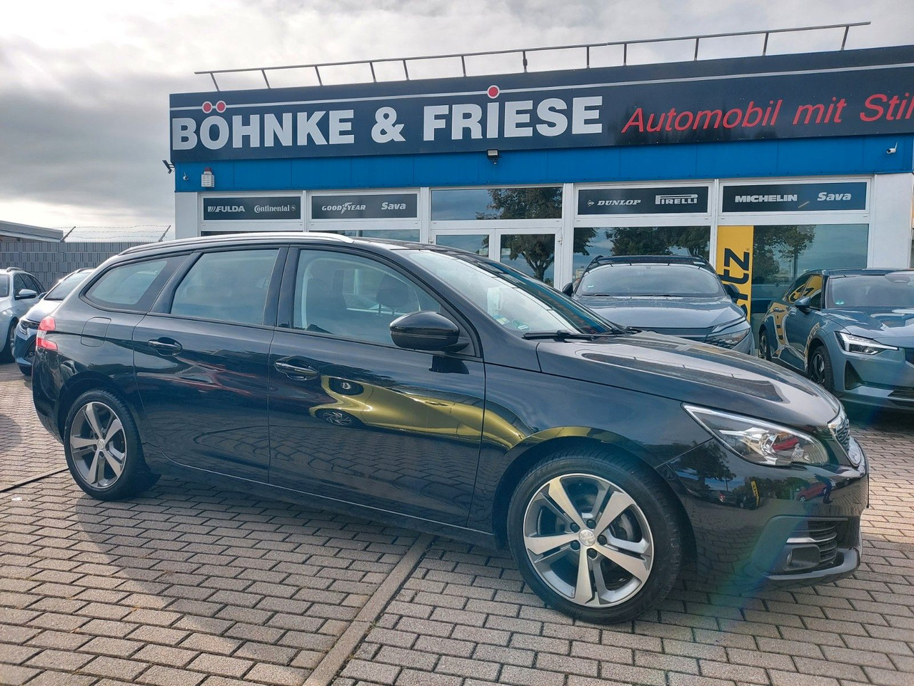 Peugeot 308 SW Active Business Panorama DAB Navi LED - Station wagon: φωτογραφία 2 Peugeot 308 SW Active Business Panorama DAB Navi LED - Station wagon: φωτογραφία 2