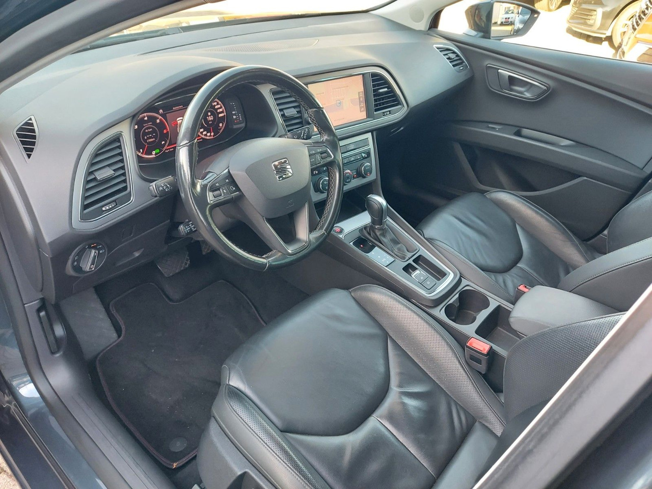 Station wagon Seat Leon ST Style DSG ACC Radar LED Navi DAB AHK: φωτογραφία 30 Station wagon Seat Leon ST Style DSG ACC Radar LED Navi DAB AHK: φωτογραφία 30