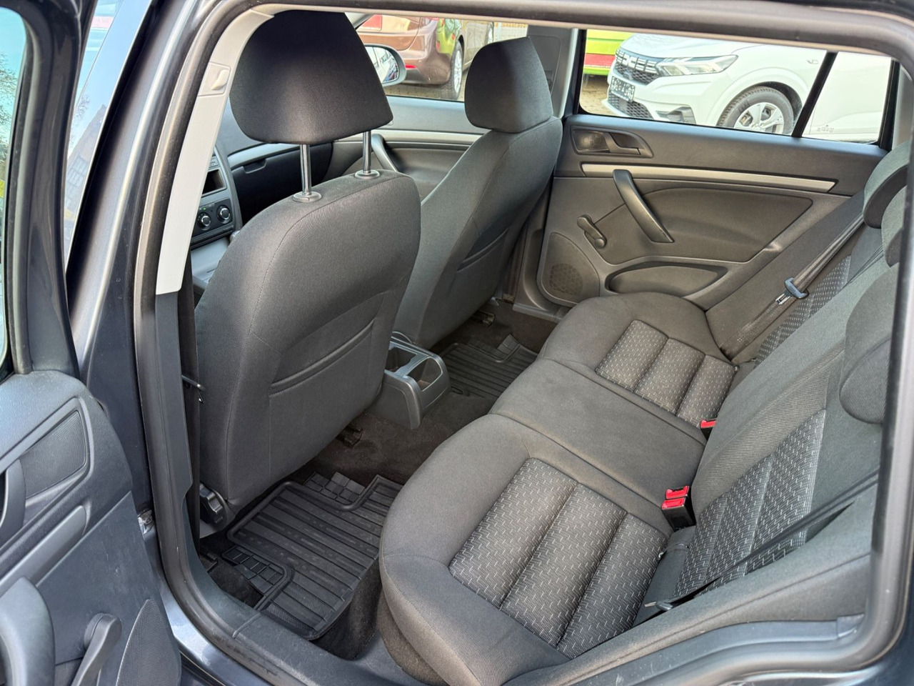 Λιμουζίνα/ Sedan Skoda Octavia 1.4 TSI Elegance: φωτογραφία 10 Λιμουζίνα/ Sedan Skoda Octavia 1.4 TSI Elegance: φωτογραφία 10