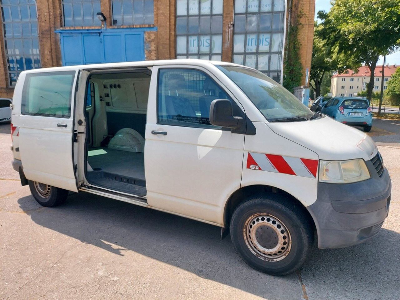 Volkswagen T5 Transporter Kombi Kasten 4Motion lang - Επιβατικό βαν: φωτογραφία 1 Volkswagen T5 Transporter Kombi Kasten 4Motion lang - Επιβατικό βαν: φωτογραφία 1