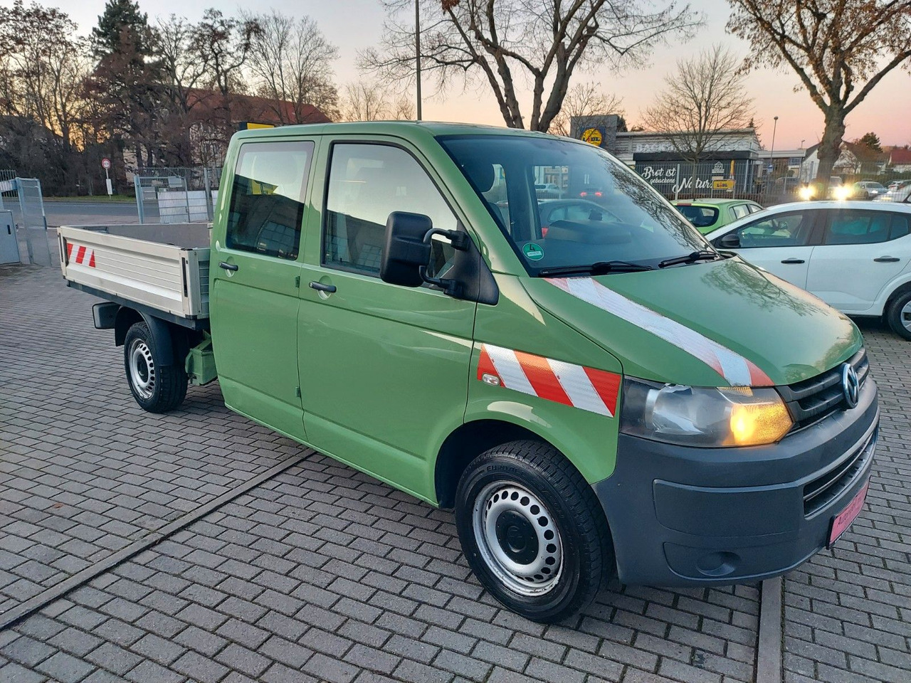 Volkswagen T5 Transporter Pritsche Doppelkabine - Μικρό φορτηγό με καρότσα, Διπλοκάμπινο ελαφρύ επαγγελματικό: φωτογραφία 1 Volkswagen T5 Transporter Pritsche Doppelkabine - Μικρό φορτηγό με καρότσα, Διπλοκάμπινο ελαφρύ επαγγελματικό: φωτογραφία 1