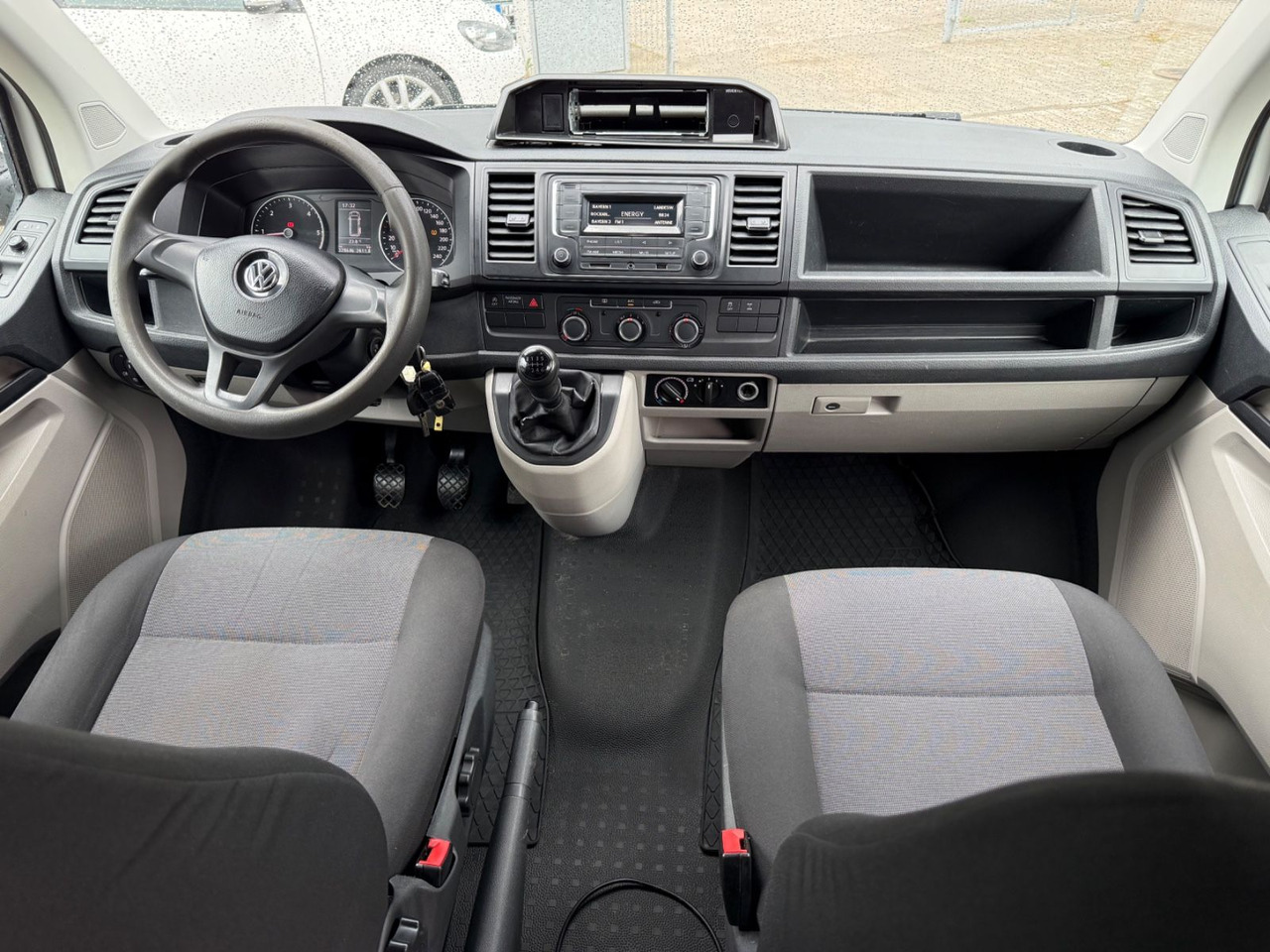 Επιβατικό βαν Volkswagen T6 Transporter Kasten Kombi lang 4Motion 5 Sitze: φωτογραφία 13