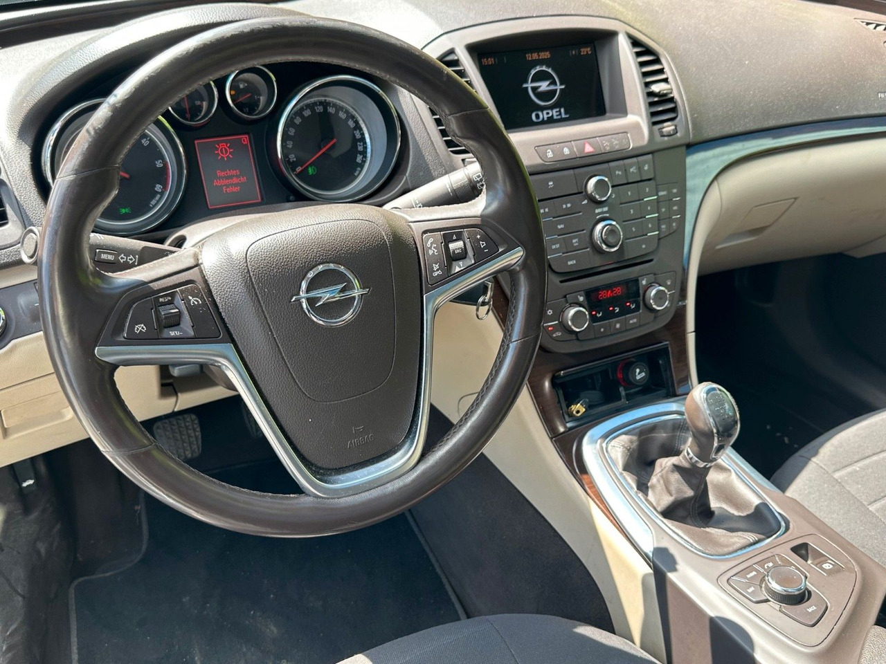 Opel Insignia Sports Tourer 2.0 CDTI eco 118 S/S - Αυτοκίνητο: φωτογραφία 4 Opel Insignia Sports Tourer 2.0 CDTI eco 118 S/S - Αυτοκίνητο: φωτογραφία 4