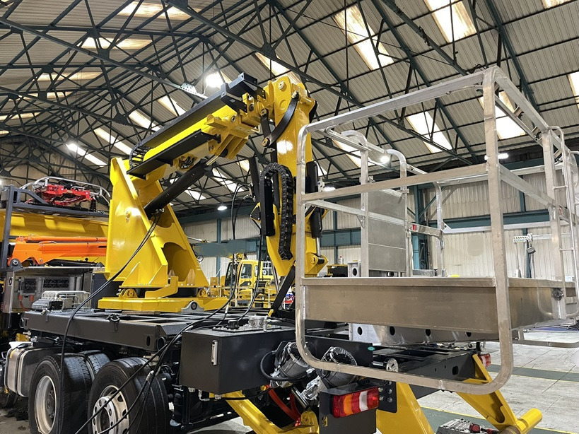 Inbiuro Mercedes Econic - Φορτηγό με εναέρια πλατφόρμα: φωτογραφία 1 Inbiuro Mercedes Econic - Φορτηγό με εναέρια πλατφόρμα: φωτογραφία 1