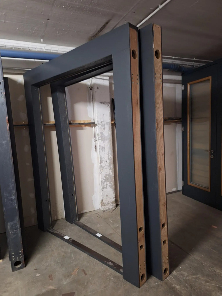 1 Posten Aufstände für Haustürenausstellung - Εργαλείο/ Εξοπλισμός: φωτογραφία 4 1 Posten Aufstände für Haustürenausstellung - Εργαλείο/ Εξοπλισμός: φωτογραφία 4