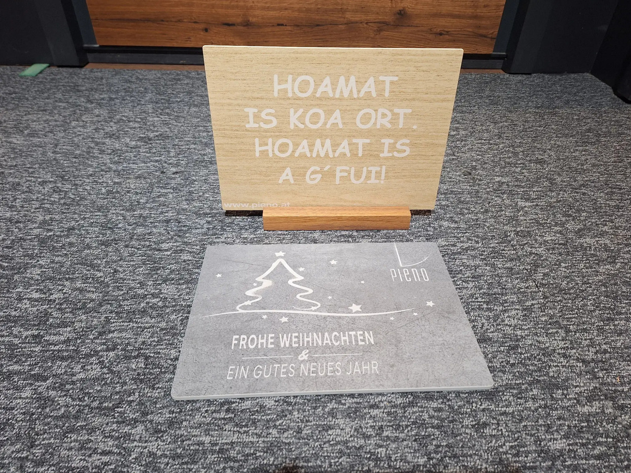 2 Stk. Schilder (Pieno) - Εργαλείο/ Εξοπλισμός: φωτογραφία 1 2 Stk. Schilder (Pieno) - Εργαλείο/ Εξοπλισμός: φωτογραφία 1