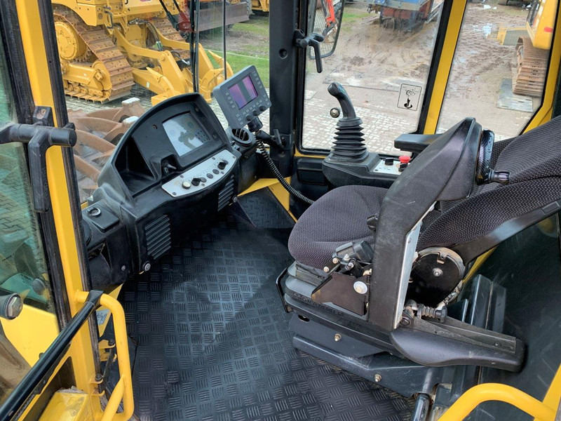 Bomag BW 226 DH-4I BVC NVT - Οδοστρωτήρες: φωτογραφία 5 Bomag BW 226 DH-4I BVC NVT - Οδοστρωτήρες: φωτογραφία 5