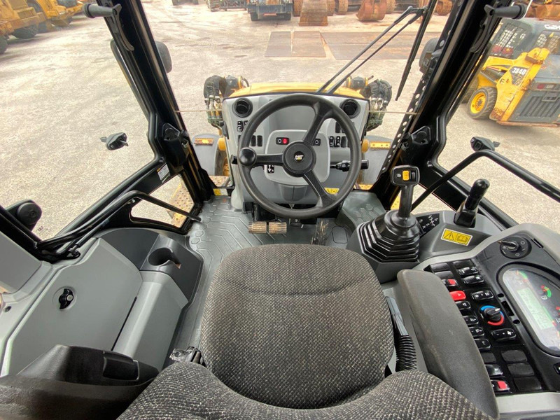Caterpillar 432F2 NVT - Φορτωτής εκσκαφέας: φωτογραφία 4 Caterpillar 432F2 NVT - Φορτωτής εκσκαφέας: φωτογραφία 4