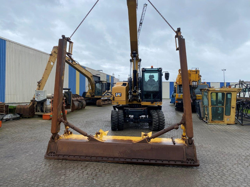 Caterpillar D65 PX - Ισοπεδωτής: φωτογραφία 3 Caterpillar D65 PX - Ισοπεδωτής: φωτογραφία 3