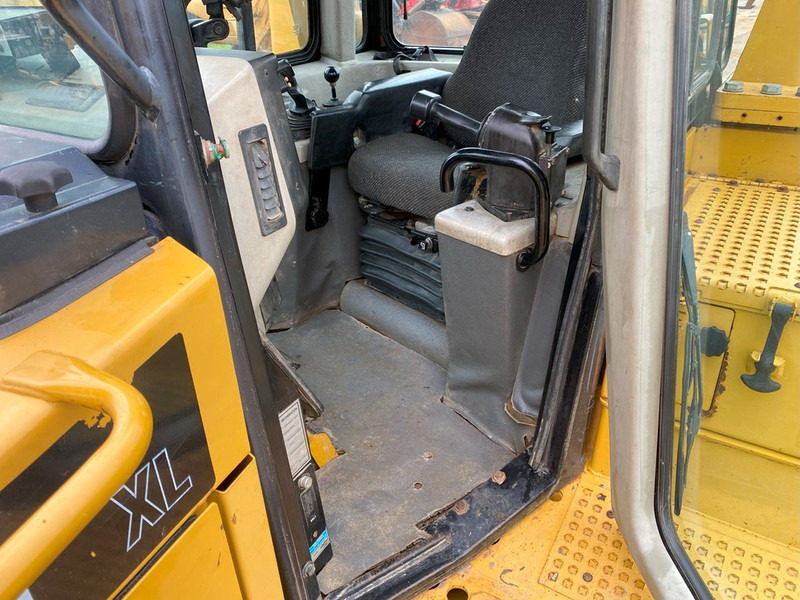 Caterpillar D6T XL NVT - Μπουλντόζα: φωτογραφία 3 Caterpillar D6T XL NVT - Μπουλντόζα: φωτογραφία 3