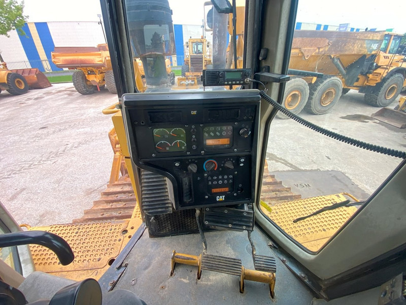 Caterpillar D6T XL NVT - Μπουλντόζα: φωτογραφία 5 Caterpillar D6T XL NVT - Μπουλντόζα: φωτογραφία 5