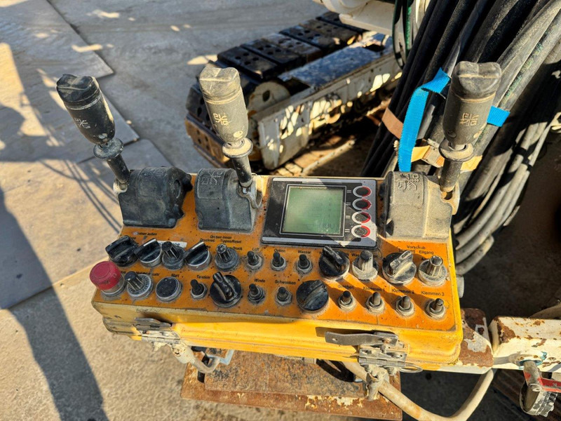 Klemm KR 805-1 NVT - Μηχάνημα διάτρησης: φωτογραφία 5 Klemm KR 805-1 NVT - Μηχάνημα διάτρησης: φωτογραφία 5