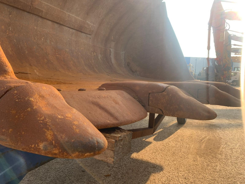 Volvo L350 F - Κουβάς: φωτογραφία 5 Volvo L350 F - Κουβάς: φωτογραφία 5