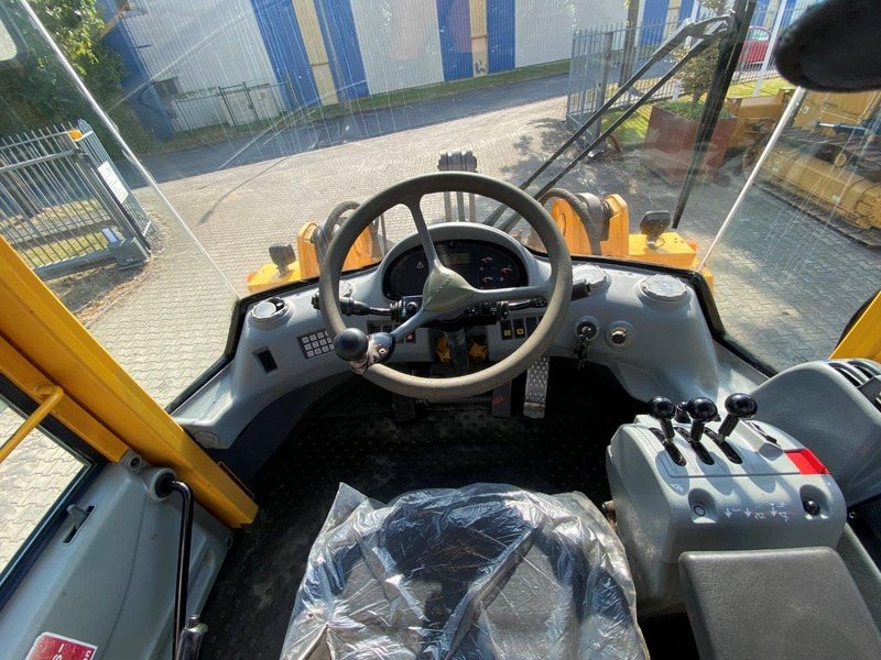 Volvo L70 D NVT - Ελαστιχοφόρος φορτωτής: φωτογραφία 5 Volvo L70 D NVT - Ελαστιχοφόρος φορτωτής: φωτογραφία 5