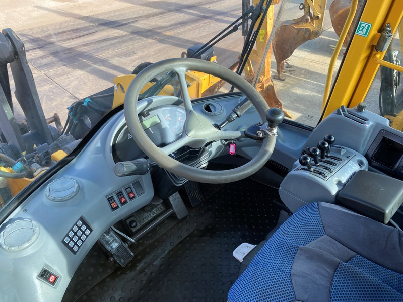 Volvo L90E NVT - Ελαστιχοφόρος φορτωτής: φωτογραφία 4 Volvo L90E NVT - Ελαστιχοφόρος φορτωτής: φωτογραφία 4