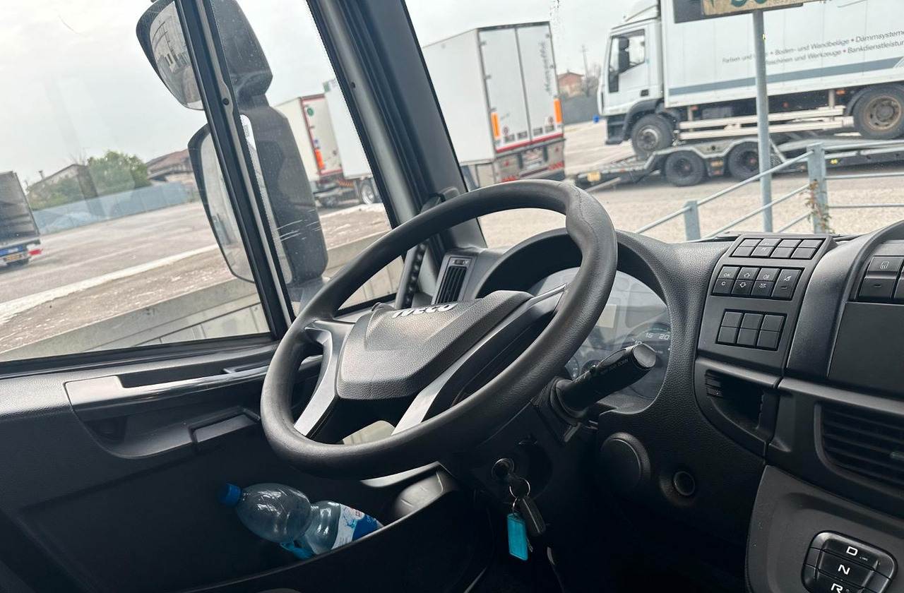 Iveco 140e28 furgone sponda euro 6 - Φορτηγό κόφα: φωτογραφία 4 Iveco 140e28 furgone sponda euro 6 - Φορτηγό κόφα: φωτογραφία 4