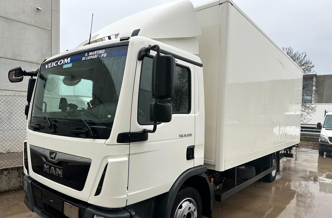 Man 8.220 FURGONE E SPONDA EURO 6 - Φορτηγό κόφα: φωτογραφία 2 Man 8.220 FURGONE E SPONDA EURO 6 - Φορτηγό κόφα: φωτογραφία 2