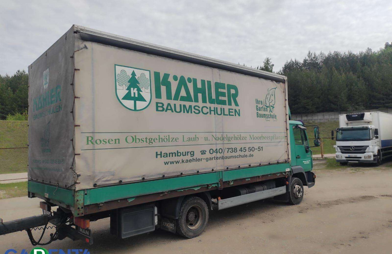 MAN LE8.220 - Φορτηγό μουσαμάς: φωτογραφία 3 MAN LE8.220 - Φορτηγό μουσαμάς: φωτογραφία 3