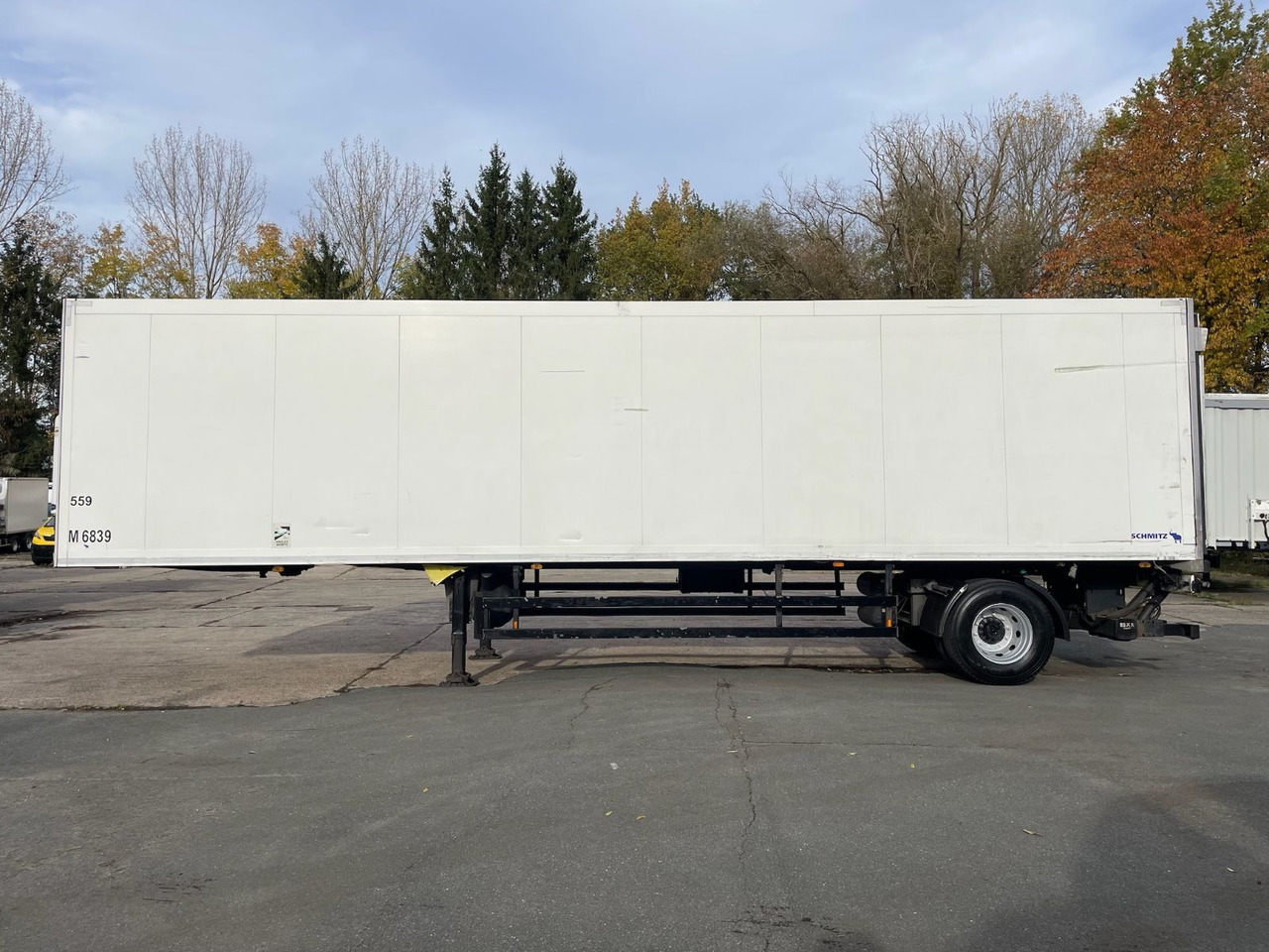 Schmitz Cargobull SKO10/CARRIER/MAXIMA1300/8810h/LBW/BÄR/Lenkachse - Επικαθήμενο ψυγείο: φωτογραφία 4 Schmitz Cargobull SKO10/CARRIER/MAXIMA1300/8810h/LBW/BÄR/Lenkachse - Επικαθήμενο ψυγείο: φωτογραφία 4