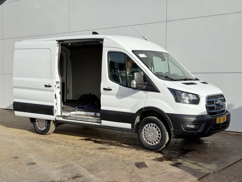 Ford E-Transit 390 75kWh 184PK Elektrisch 75kWh 334km WLTP BEV Snelladen L2H2 Climate Control Tacho Carplay Camera Stoelverwarming Parkeersensoren voor achter - Βαν, Ηλεκτρικό van: φωτογραφία 5 Ford E-Transit 390 75kWh 184PK Elektrisch 75kWh 334km WLTP BEV Snelladen L2H2 Climate Control Tacho Carplay Camera Stoelverwarming Parkeersensoren voor achter - Βαν, Ηλεκτρικό van: φωτογραφία 5