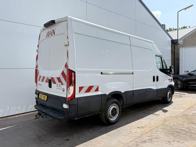 Iveco Daily 35S14 2.3 L2H2 Cruise Control Climate Control 3.5t Trekhaak Lucht geveerde stoel - Βαν: φωτογραφία 3 Iveco Daily 35S14 2.3 L2H2 Cruise Control Climate Control 3.5t Trekhaak Lucht geveerde stoel - Βαν: φωτογραφία 3