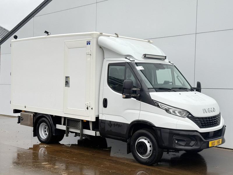 Iveco Daily Daily 70C18 3.0 *Service bus / Inbouw* LED Climate Control Cruise Control Tachograaf Standkachel Trekhaak Camera Stoelverwarming - Επαγγελματικό αυτοκίνητο κόφα: φωτογραφία 4 Iveco Daily Daily 70C18 3.0 *Service bus / Inbouw* LED Climate Control Cruise Control Tachograaf Standkachel Trekhaak Camera Stoelverwarming - Επαγγελματικό αυτοκίνητο κόφα: φωτογραφία 4