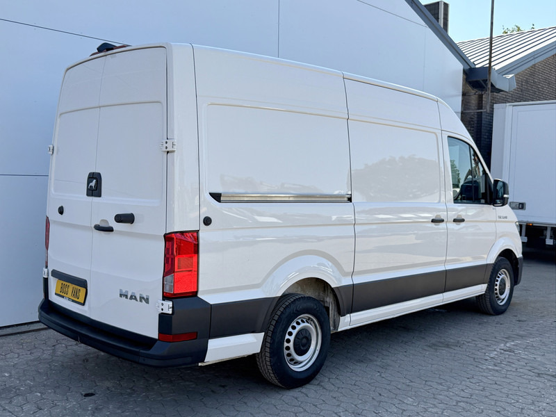 MAN TGE 3.140 2.0 TDI Automaat L3H3 Airco Cruise Control Apple Carplay Camera Parkeersensoren voor achter - Βαν: φωτογραφία 3 MAN TGE 3.140 2.0 TDI Automaat L3H3 Airco Cruise Control Apple Carplay Camera Parkeersensoren voor achter - Βαν: φωτογραφία 3
