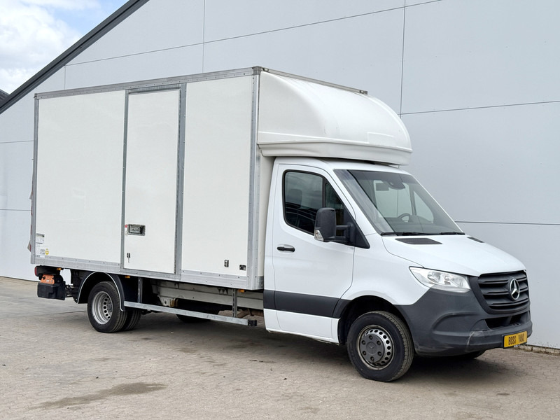 Mercedes-Benz Sprinter 514 2.2 CDI Dubbellucht Laadklep Airco Cruise Control Bakwagen Meubelbak Koffer - Επαγγελματικό αυτοκίνητο κόφα: φωτογραφία 4 Mercedes-Benz Sprinter 514 2.2 CDI Dubbellucht Laadklep Airco Cruise Control Bakwagen Meubelbak Koffer - Επαγγελματικό αυτοκίνητο κόφα: φωτογραφία 4