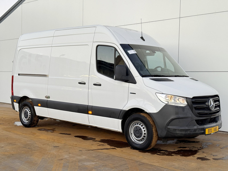 Mercedes-Benz eSprinter eSprinter L2H2 55 kWh ALL-IN PRIJS L2H2 55kWh 168km WLTP 80kw Snelladen Climate Control Camera Stoelverwarming - Βαν, Ηλεκτρικό van: φωτογραφία 4 Mercedes-Benz eSprinter eSprinter L2H2 55 kWh ALL-IN PRIJS L2H2 55kWh 168km WLTP 80kw Snelladen Climate Control Camera Stoelverwarming - Βαν, Ηλεκτρικό van: φωτογραφία 4