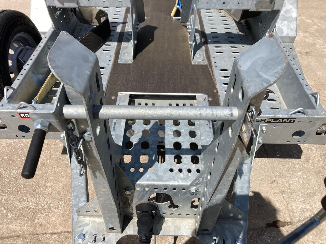 Τρέιλερ μεταφοράς μηχανημάτων Brian James Trailers T-02-T: φωτογραφία 12 Τρέιλερ μεταφοράς μηχανημάτων Brian James Trailers T-02-T: φωτογραφία 12