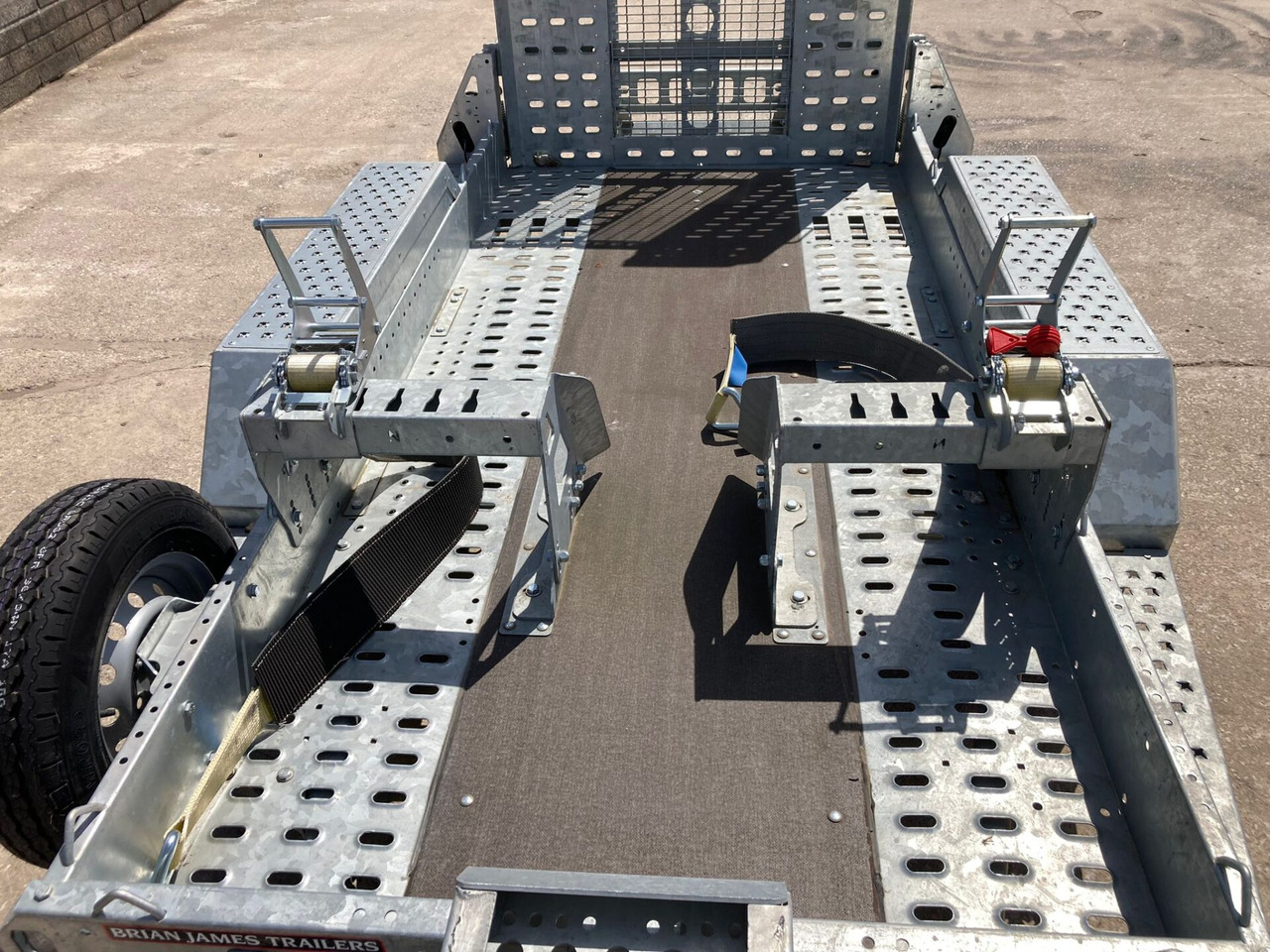 Τρέιλερ μεταφοράς μηχανημάτων Brian James Trailers T-02-T: φωτογραφία 13 Τρέιλερ μεταφοράς μηχανημάτων Brian James Trailers T-02-T: φωτογραφία 13