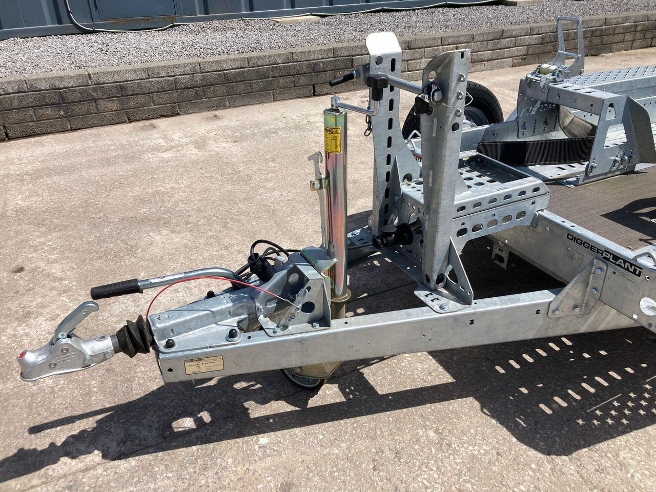 Τρέιλερ μεταφοράς μηχανημάτων Brian James Trailers T-02-T: φωτογραφία 9 Τρέιλερ μεταφοράς μηχανημάτων Brian James Trailers T-02-T: φωτογραφία 9