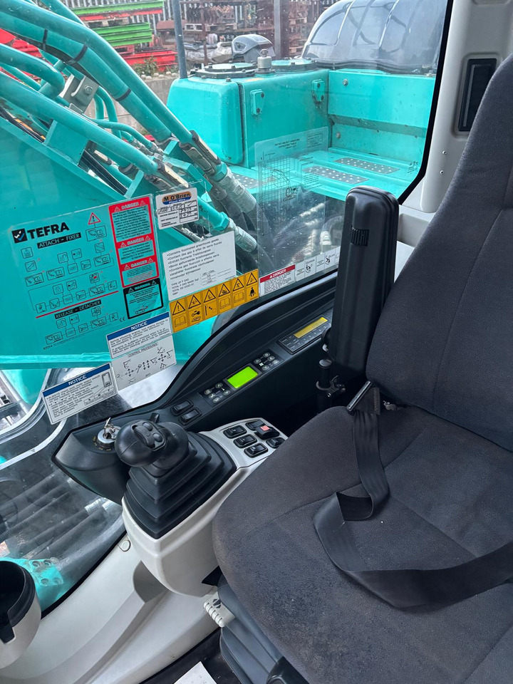 Ερπυστριοφόρος εκσκαφέας Kobelco SK210LC-10: φωτογραφία 20