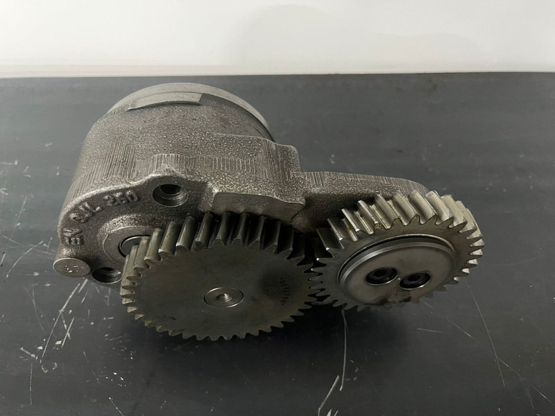 Liebherr - Αντλίας λαδιού: φωτογραφία 2 Liebherr - Αντλίας λαδιού: φωτογραφία 2