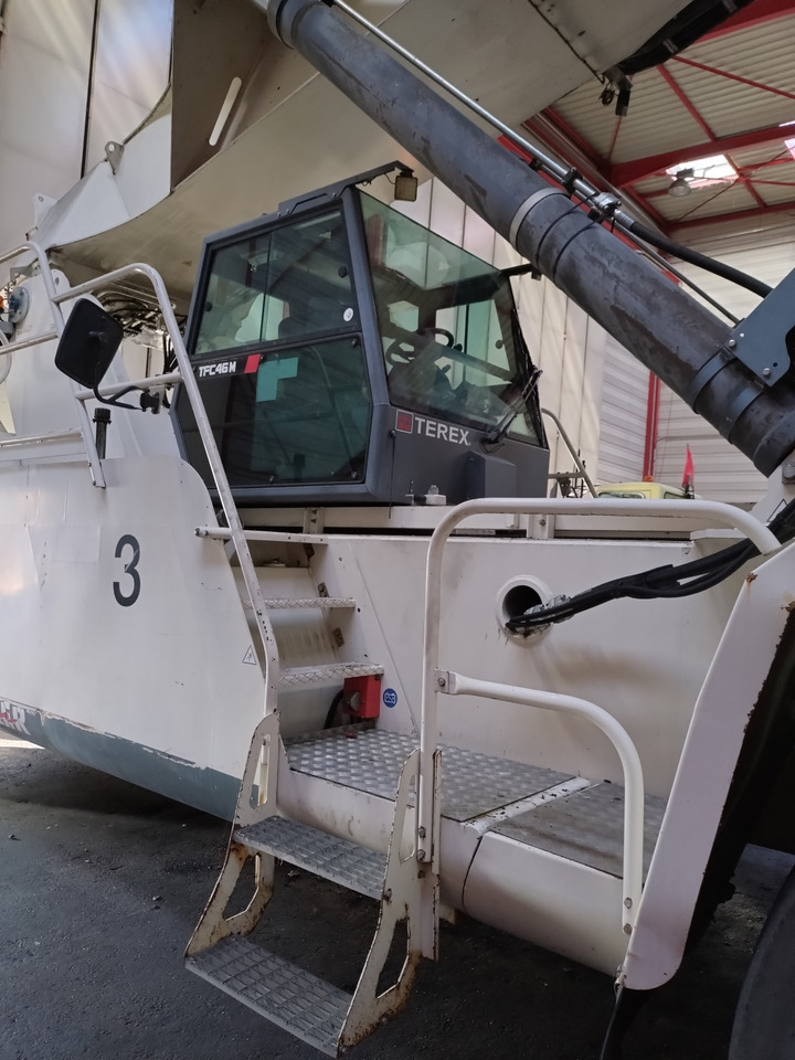 TEREX TFC 46M HC DRY - Reachstacker: φωτογραφία 3 TEREX TFC 46M HC DRY - Reachstacker: φωτογραφία 3