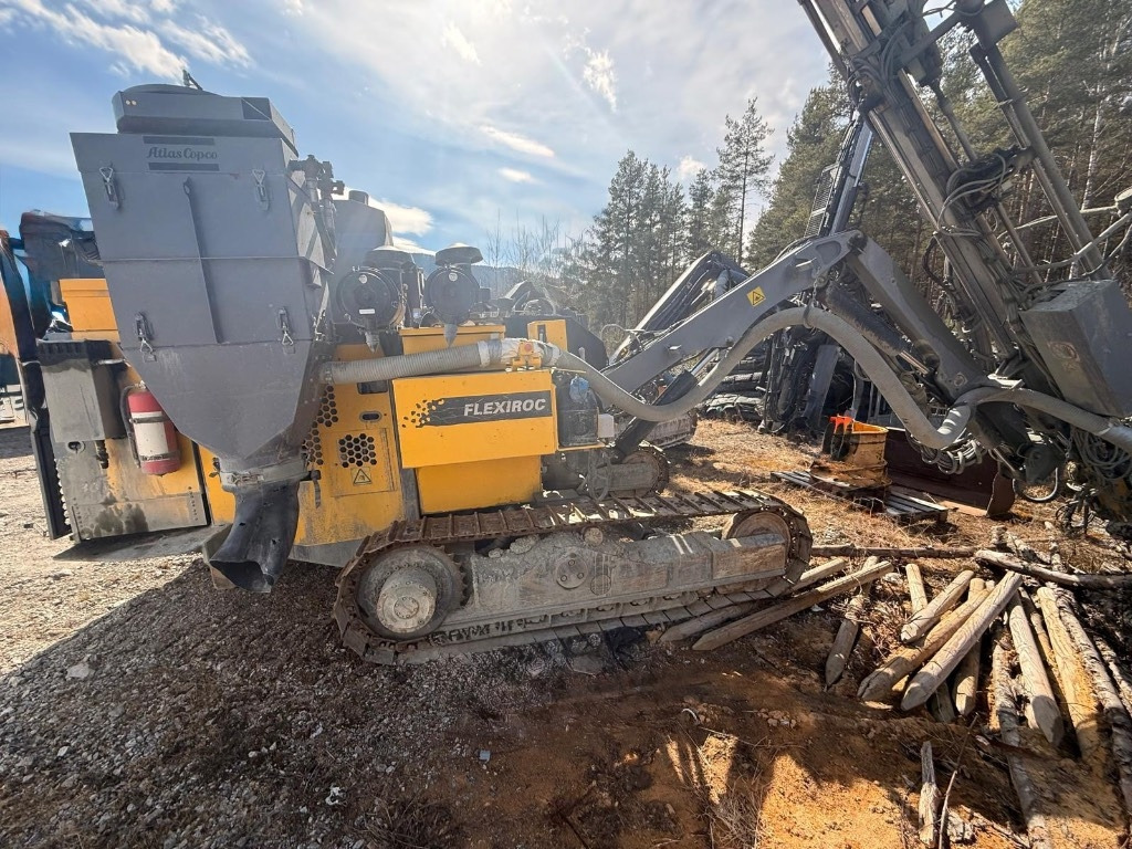 Atlas Copco FLEXIROC T30 R-03 - Γεωτρύπανο: φωτογραφία 1 Atlas Copco FLEXIROC T30 R-03 - Γεωτρύπανο: φωτογραφία 1
