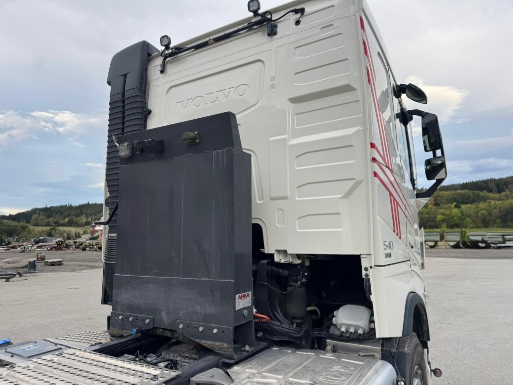 Τράκτορας Volvo FH540 6 X 4: φωτογραφία 14