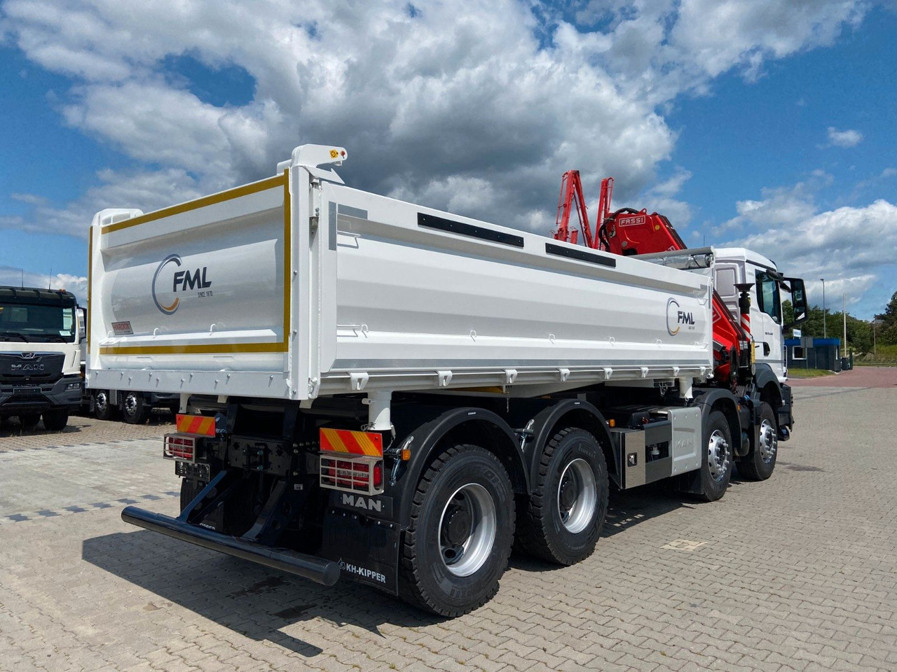 MAN TGS 35.440 DREISEITENKIPPER MIT FASSI F275.026 - Φορτηγό ανατρεπόμενο, Φορτηγό με γερανό: φωτογραφία 5 MAN TGS 35.440 DREISEITENKIPPER MIT FASSI F275.026 - Φορτηγό ανατρεπόμενο, Φορτηγό με γερανό: φωτογραφία 5