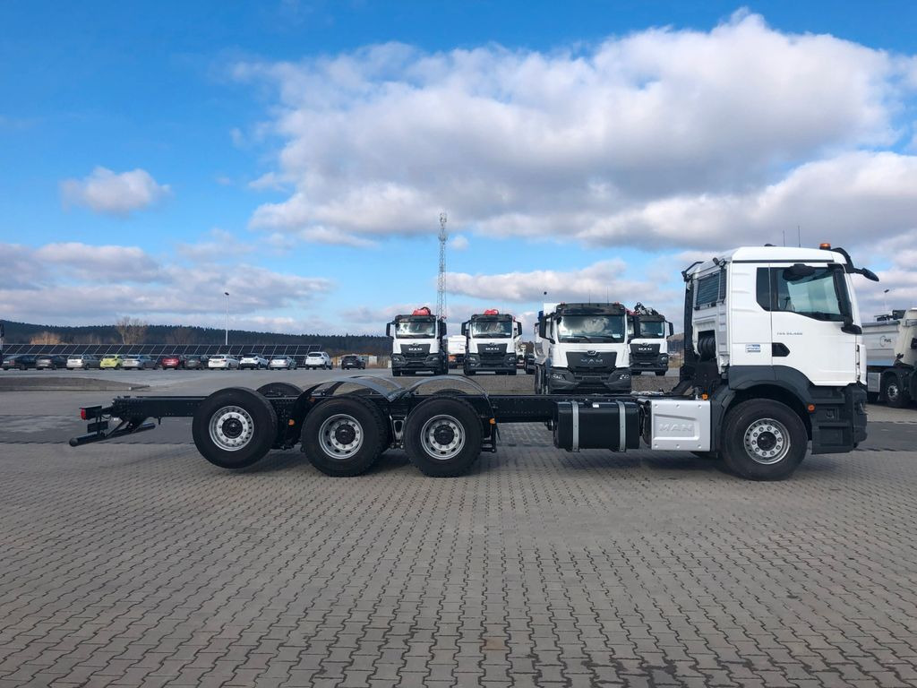 MAN TGS 35.480 8x4 TRIDEM - Φορτηγό σασί: φωτογραφία 4 MAN TGS 35.480 8x4 TRIDEM - Φορτηγό σασί: φωτογραφία 4