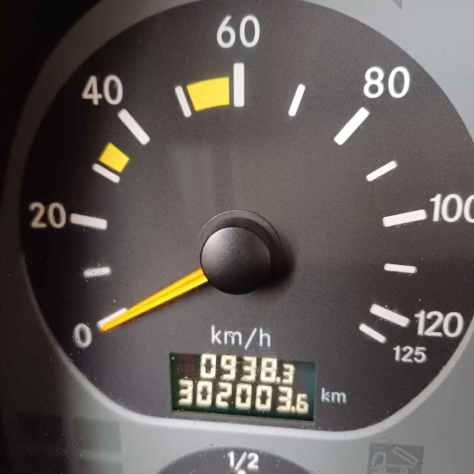 Μπετονιέρα φορτηγό Mercedes-Benz ACTROS 3236 INTERMIX 9M3: φωτογραφία 9