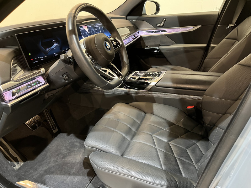BMW i7 xDrive60 106 kWh / M Sportpakket / Panoramadak / Bowers & Wilkins / 11.600 KM !! - Λιμουζίνα/ Sedan: φωτογραφία 5 BMW i7 xDrive60 106 kWh / M Sportpakket / Panoramadak / Bowers & Wilkins / 11.600 KM !! - Λιμουζίνα/ Sedan: φωτογραφία 5