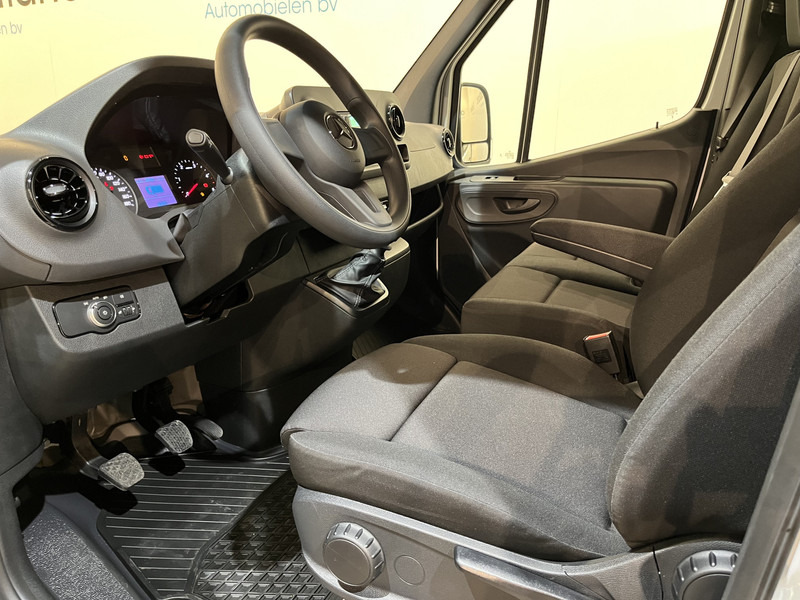 Mercedes-Benz Sprinter 315 CDI L2 RWD DC Dubbel Cabine Open Laadbak / Euro 6 / Trekhaak 3500 KG / Airco / DC 7 Pers. 650 KM !! / BPM VRIJ !! - Μικρό φορτηγό με καρότσα, Διπλοκάμπινο ελαφρύ επαγγελματικό: φωτογραφία 5 Mercedes-Benz Sprinter 315 CDI L2 RWD DC Dubbel Cabine Open Laadbak / Euro 6 / Trekhaak 3500 KG / Airco / DC 7 Pers. 650 KM !! / BPM VRIJ !! - Μικρό φορτηγό με καρότσα, Διπλοκάμπινο ελαφρύ επαγγελματικό: φωτογραφία 5